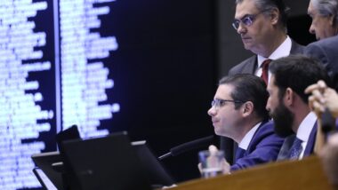 Operação descobriu esquema que desviou R$ 26 bilhões em impostos através do setor de combustíveis. Imagem referente a matéria